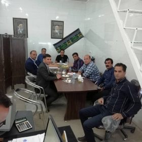 ]جلسه مدیر عامل شرکت طاووس ترابر وحدت با انجمن رانندگان در خراسان